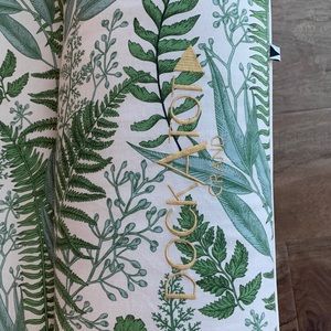 Grand DockATot Lush & Fern + Pristine White cover